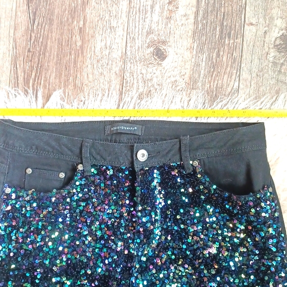 Sparkly sequined jeans - Picture 5 of 16